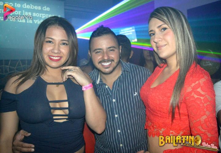 Foto 30 de Bailatino - 3er Fds Abril 2017 en Bailatino - Bar, Cali