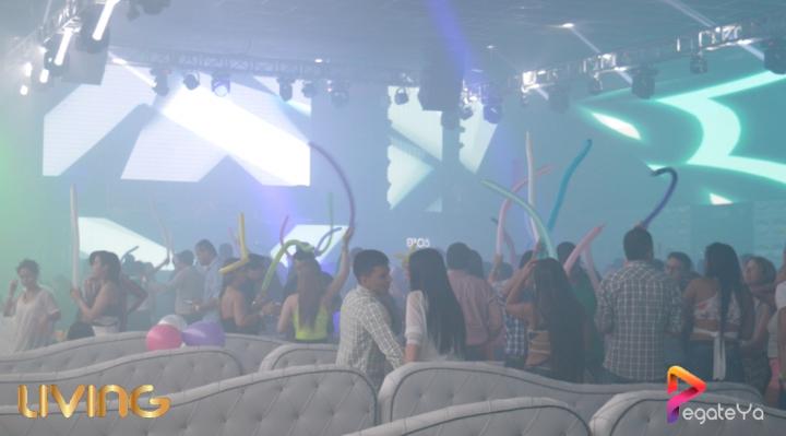 Foto 24 de Living - 2do FDS Mayo 2015 en Living Night Club, Cali