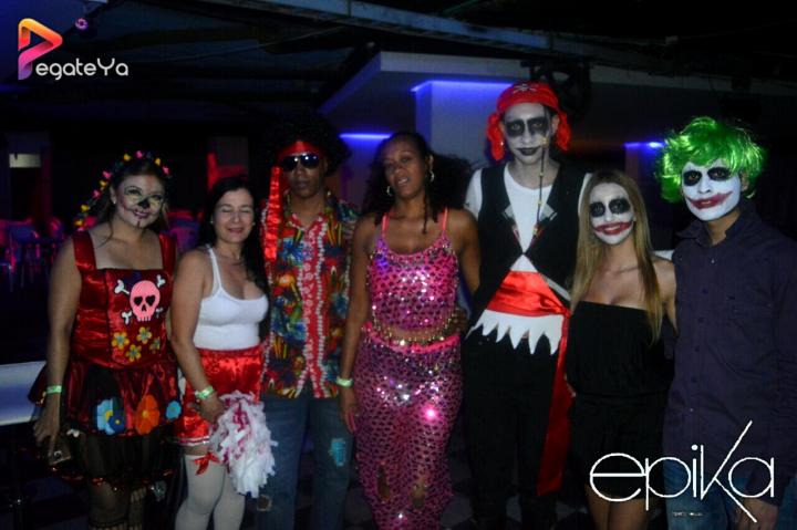 Foto 26 de Epika - Halloween 2015 en Epika Night Club, Cali