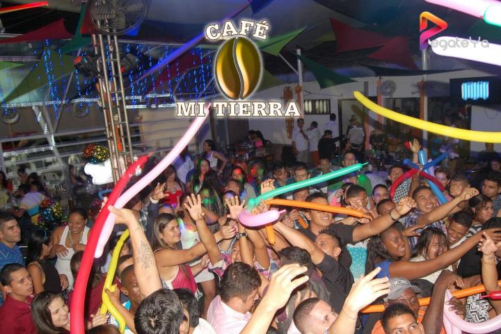 Foto 36 de Cafe Mi Tierra- 1er Fds Abril 2016 en Cafe Mi Tierra, Cali