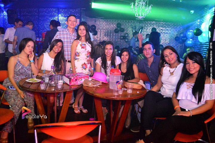 Foto 27 de PISO V sábado 3 de sep en Bar Piso V Bucaramanga, Bucaramanga