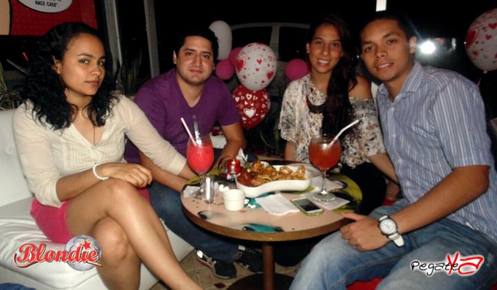 Foto 56 de Blondie - Amor y Amistad en Blondie Bar Cali, Cali