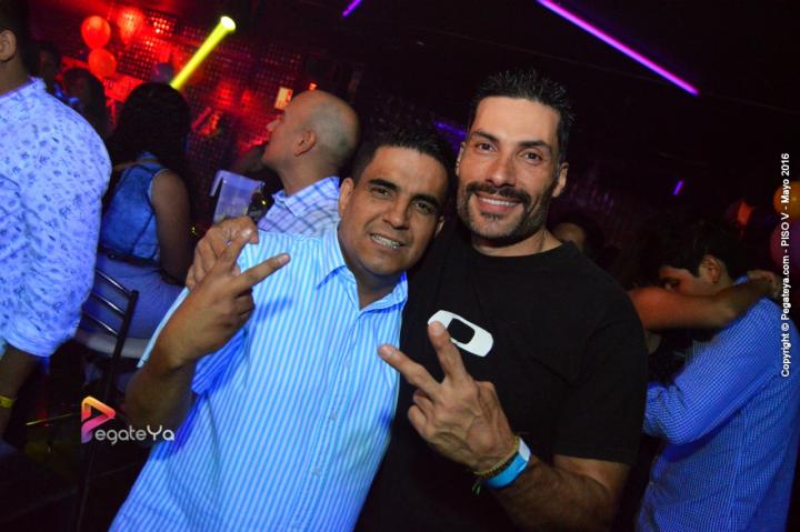Foto 80 de Piso V - Sabado 14 de mayo 2016 en Bar Piso V Bucaramanga, Bucaramanga