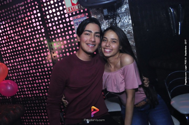 Foto 18 de PISO V - sábado 2 de sep 2017 en Bar Piso V Bucaramanga, Bucaramanga