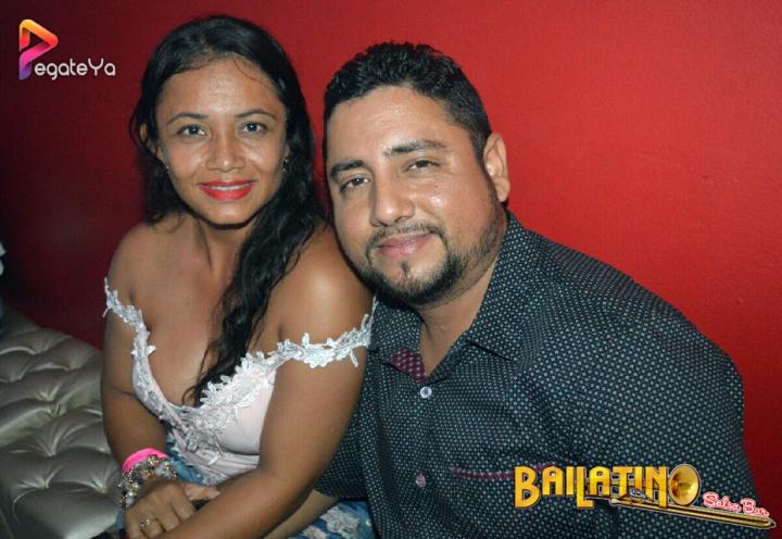 Foto 32 de Bailatino - 2do Fds Mayo 2017 en Bailatino - Bar, Cali