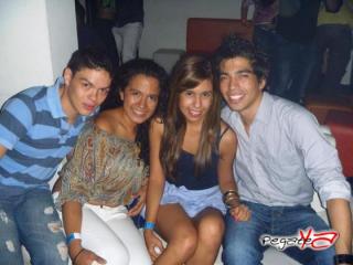 Foto 18 de Abril 20 del 2012 en Miami Bar Cali, Cali