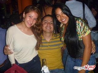 Foto 18 de Junio 02 del 2012 en Urbano Bar Cali, Cali
