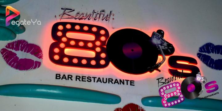 Foto 18 de Beautiful 80`s - 3er FDS Agt 2015 en Beautiful 80`s Cali, Cali