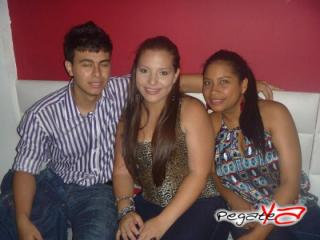 Foto 13 de Abril 14 del 2012 en Farah Lounge Cali, Cali