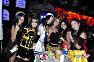 Foto 175 de Mangos Halloween 2011 en Discoteca Mangos Medellin, Medellín
