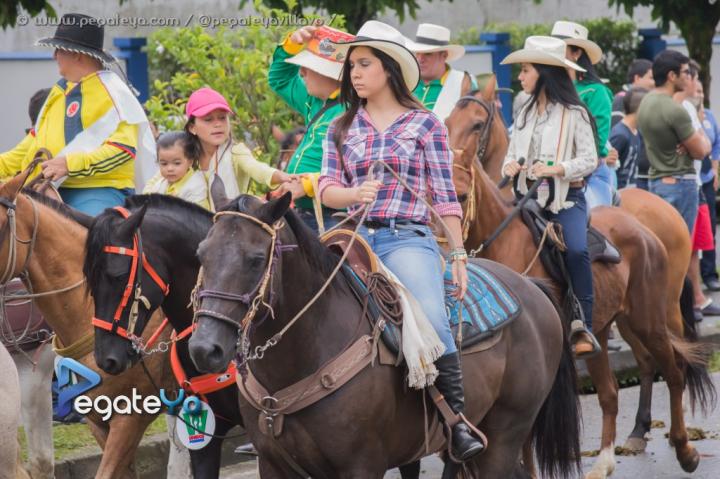 Foto 41 de Cabalgata Torneo Int de Joropo en Cabalgata Torneo Int de Joropo, Villavicencio