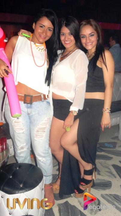 Foto 4 de Living - 4to FDS Marzo 2015 en Living Night Club, Cali