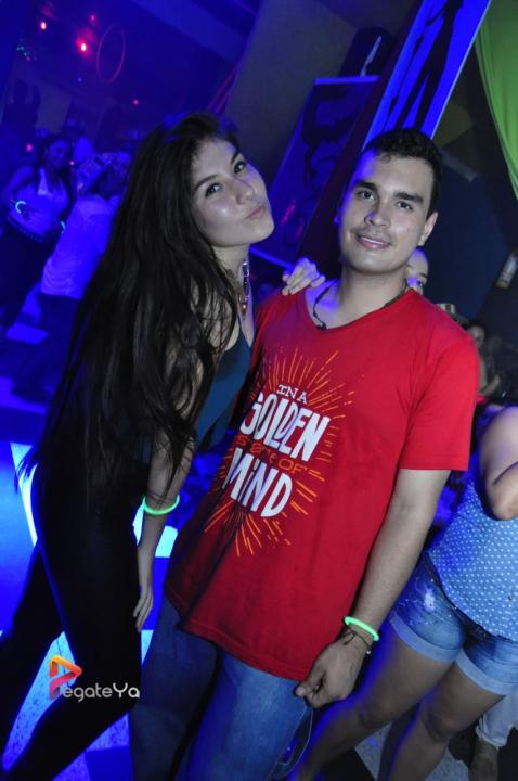 Foto 10 de El Manicomio sábado 02 de mayo 2015 en Discoteca El Manicomio Bucaramanga, Bucaramanga