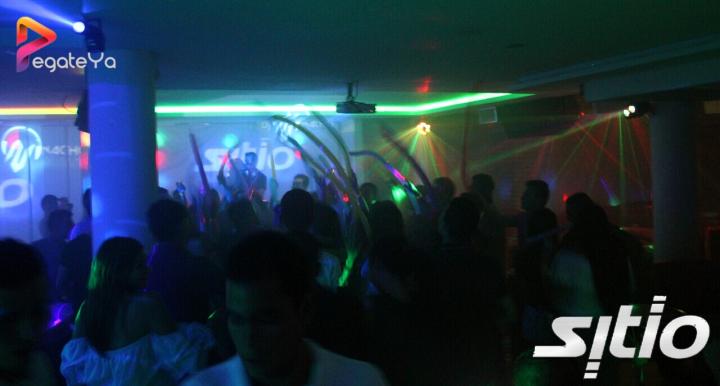 Foto 48 de EL SITIO DISCO CLUB - 1er 2do Fds Agosto en El Sitio Disco Club