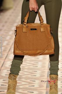 Foto 100 de Pasarela Studio F - 2012 en Fotos Colombiamoda, Medellín