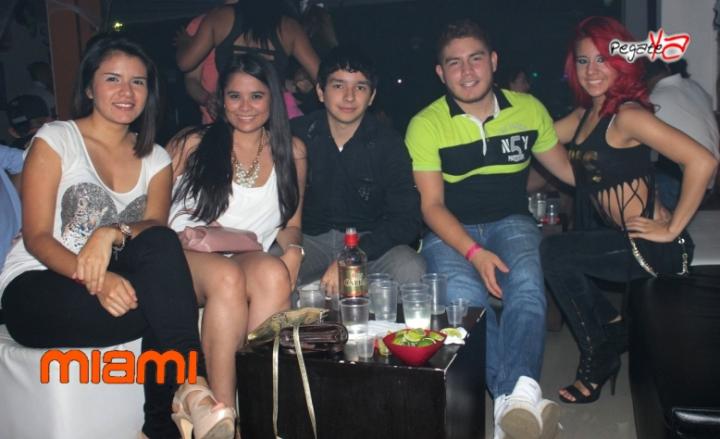 Foto 62 de Miami Bar - Halloween 2014 en Miami Bar Cali, Cali