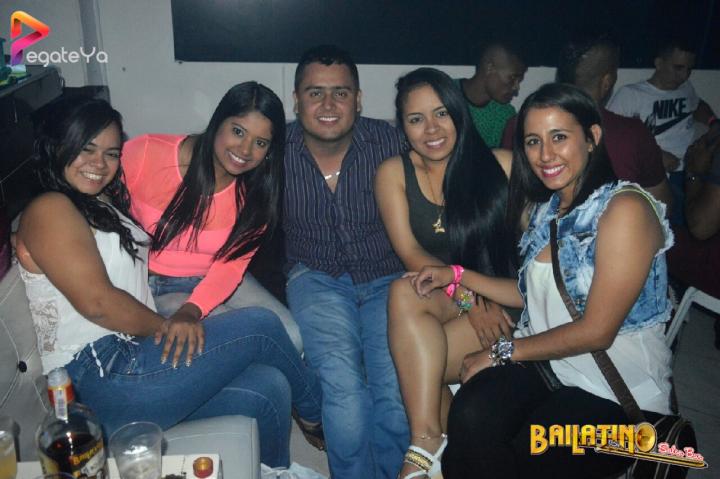 Foto 59 de Bailatino - AMOR & AMISTAD 2016 en Bailatino - Bar, Cali