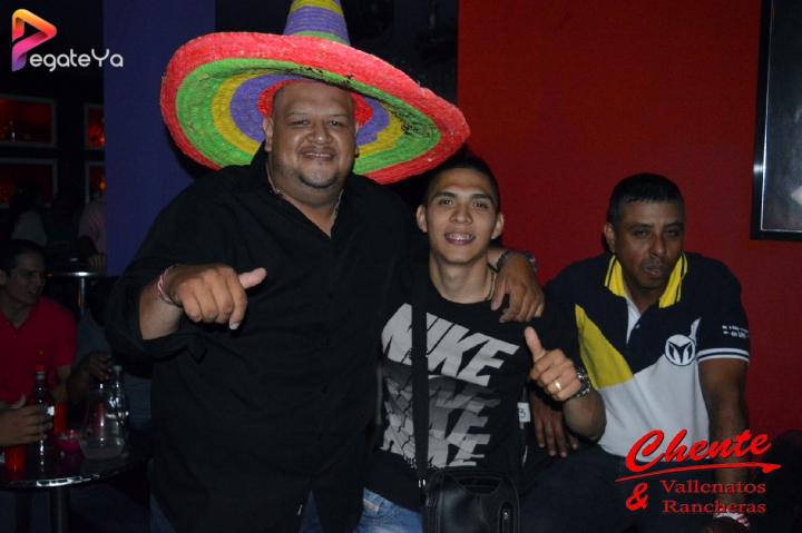 Foto 33 de Chente - Amor & Amistad 2016 en CHENTE Vallenatos y Rancheras, Cali