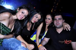 Foto 16 de Discoteca Fahrenheit - 2 de junio 2012 en Fiestas Colombia, Medellín