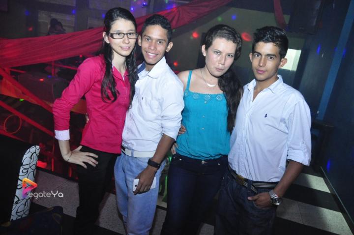 Foto 53 de El manicomio sábado 18 de abril 2015 en Discoteca El Manicomio Bucaramanga, Bucaramanga
