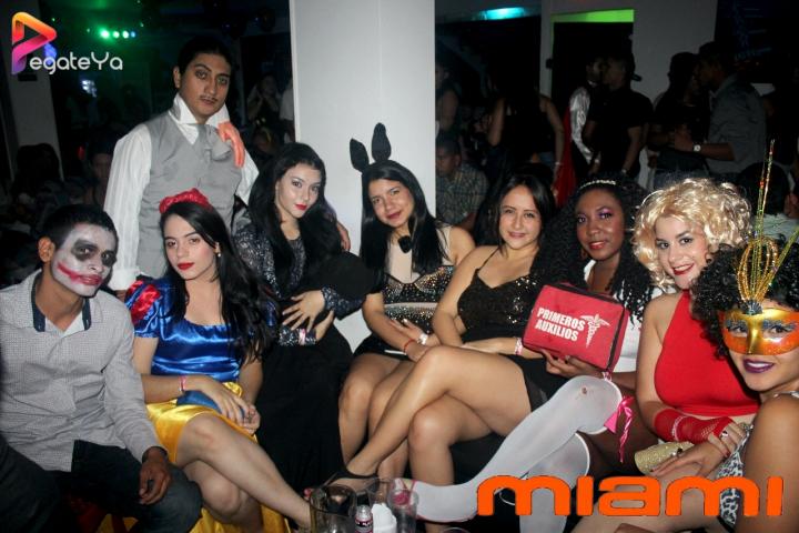 Foto 7 de Miami Bar - Hallowen 2016 en Miami Bar Cali, Cali