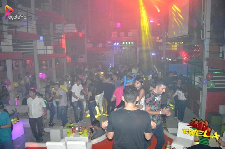 Foto 20 de Favela Club - 3er Fds Abril 2017 en Favela Club Menga, Cali