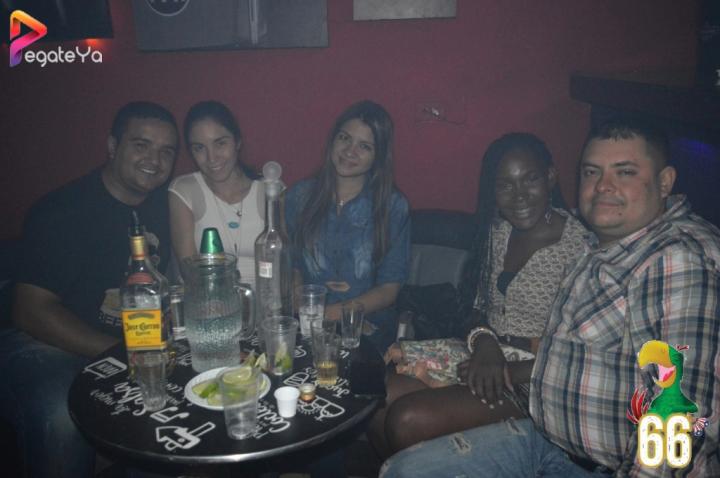 Foto 2 de La Lora Bar - 1er FDS Marzo 2016 en La Lora Bar, Cali