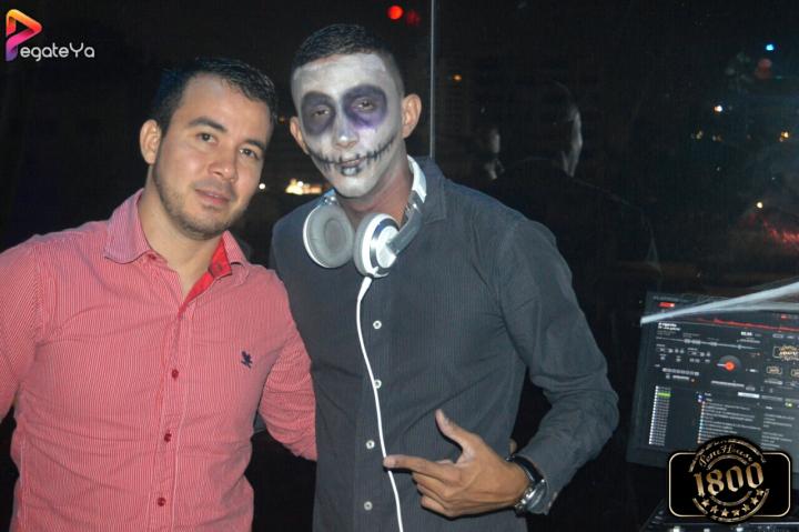 Foto 9 de 1800 Halloween 2015 - en Penthouse 1800, Cali