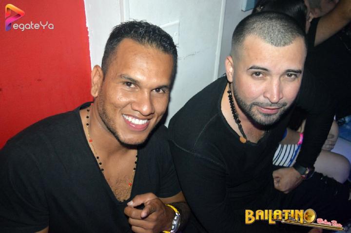 Foto 123 de Bailatino - AMOR & AMISTAD 2016 en Bailatino - Bar, Cali