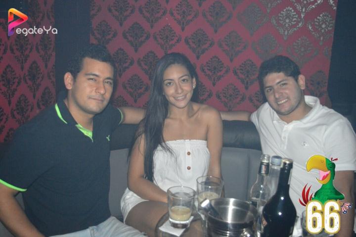 Foto 3 de La lora Bar - 3er Fds Abril 2016 en La Lora Bar, Cali