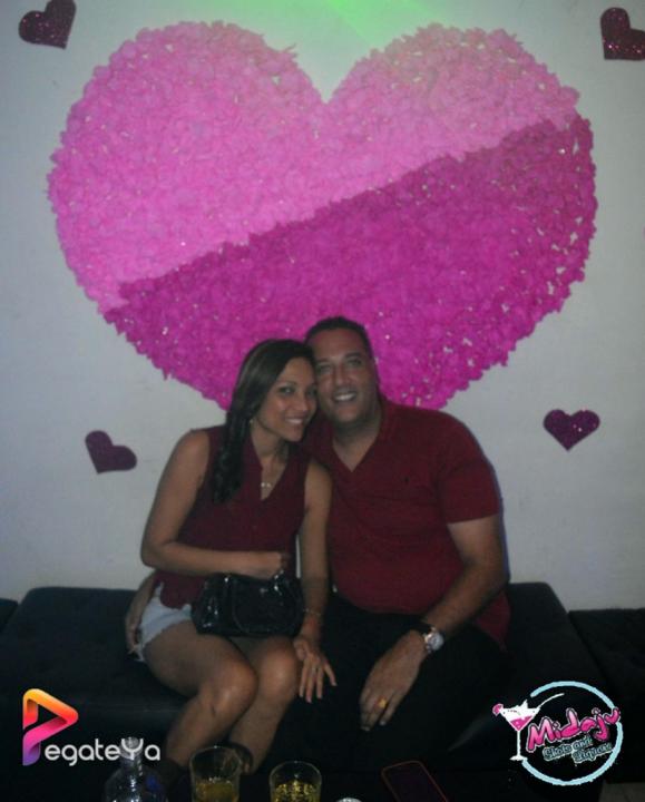 Foto 5 de Midaju - Amor y Amistad 2015 en Midaju Bar