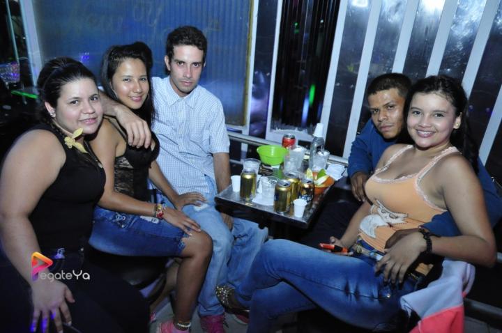Foto 46 de New York sábado 18 de abril 2015 en Discoteca New York Bucaramanga, Bucaramanga