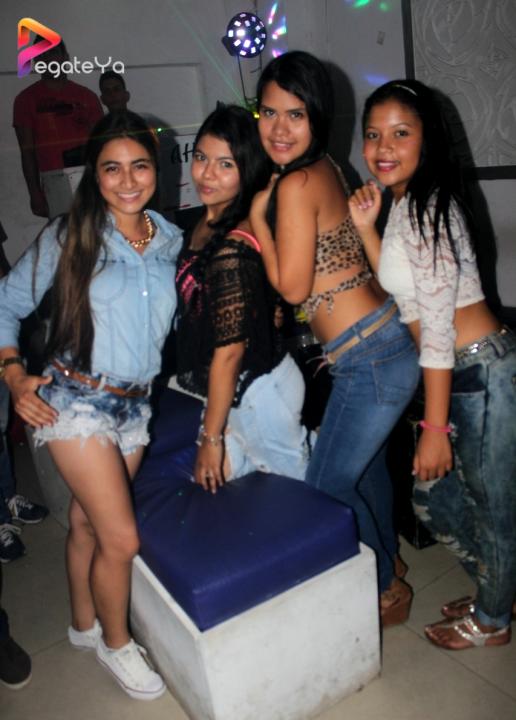 Foto 2 de Ahma Bar - 4to FDS Mayo 2015 en Ahma Cali, Cali
