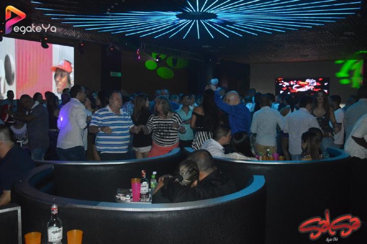 Foto 73 de Salsa Night Club - AMOR & AMISTAD 2016 en Salsa Night Club, Cali