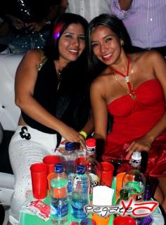 Foto 86 de Agosto 17 del 2013 en Living Night Club, Cali