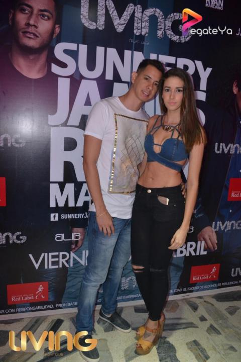 Foto 14 de Living Night Club - 3er fds Abril 2016 en Living Night Club, Cali