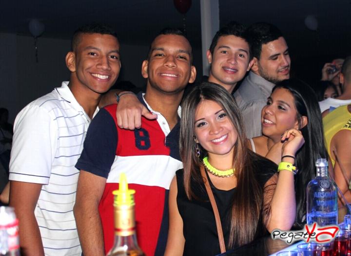 Foto 24 de Heaven Shots - Kra 66 en Heaven Shots, Cali