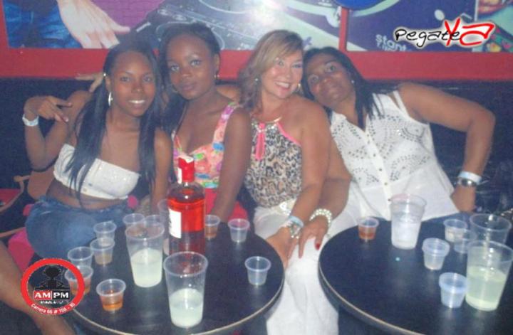 Foto 30 de Ampm Bar - Sept 27 2014 en Am / PM Bar - Cali, Cali