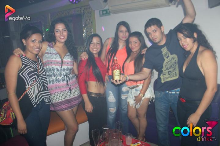 Foto 7 de Colors - 2do FDS Oct 2015 en Colors Drinks