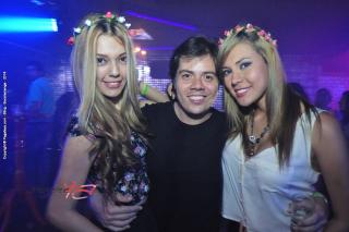 Foto 119 de Bar BLING 12 de abril de 2014 en Bar Bling Bucaramanga, Bucaramanga