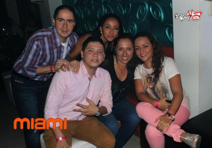 Foto 63 de Miami Bar - Halloween 2014 en Miami Bar Cali, Cali