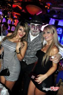 Foto 109 de Mangos Halloween 2011 en Discoteca Mangos Medellin, Medellín