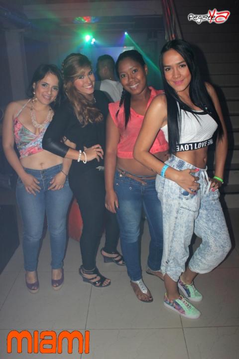 Foto 16 de Miami - 3er FDS Nov 2014 en Miami Bar Cali, Cali