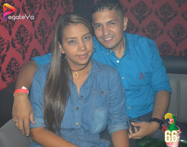 Foto 29 de La lora Bar - AMOR & AMISTAD Sept. 2016 en La Lora Bar, Cali