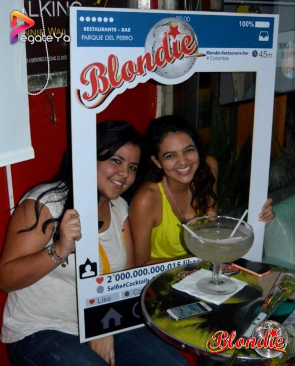 Foto 12 de Blondie - Amor y Amistad 2015 en Blondie Bar Cali, Cali