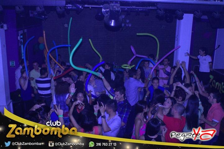 Foto 25 de Zambomba - Julio 12 en Club Zambomba, Cali