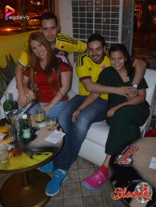 Foto 18 de Blondie - 4to FDS Junio 2015 en Blondie Bar Cali, Cali