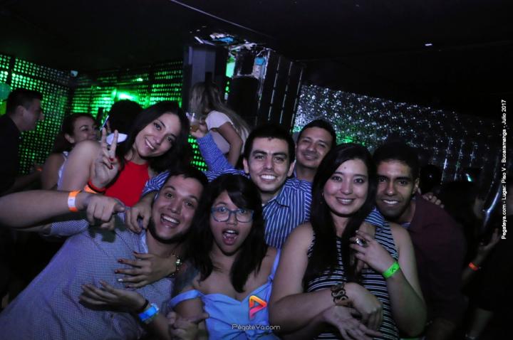 Foto 41 de PISO V - Sábado 5 de julio de 2017 en Bar Piso V Bucaramanga, Bucaramanga