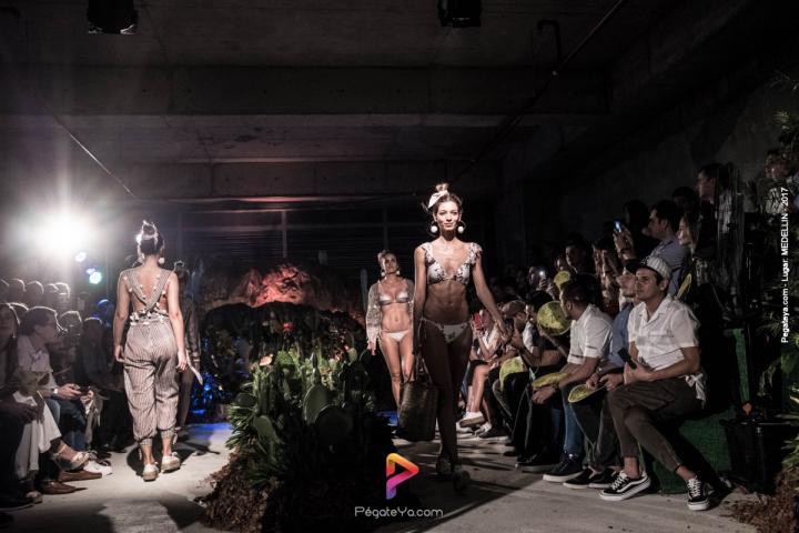 Foto 119 de Fotos Agua Bendita - Colombiamoda 2017 en Fotos Colombiamoda, Medellín