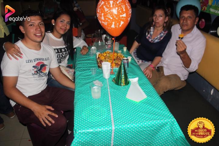 Foto 50 de Mi Dios Se Lo Pague - 2DO FDS OCT 2015 en Fonda Mi Dios Se Lo Pague, Cali